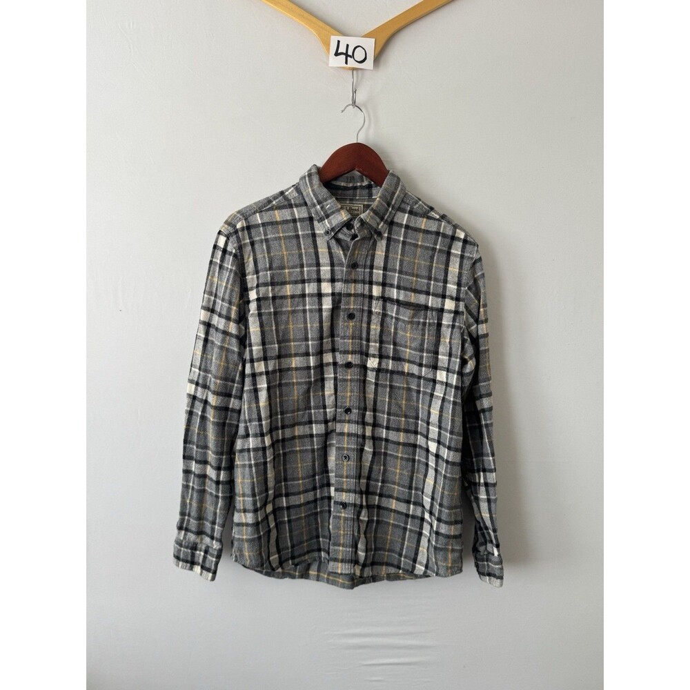 L.L.Bean Traditional Fit Mens M Regular Gray Plaid Flannel Button-Down Shirt